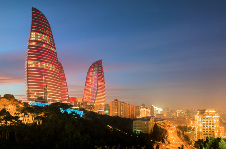 Вышка в Баку: лекции о будущем и моделирование настоящего