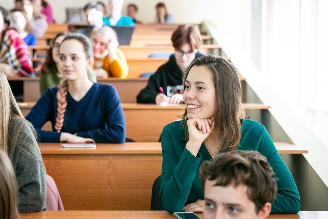 Благодаря проекту ВШЭ иностранные студенты заговорят на русском, как на родном