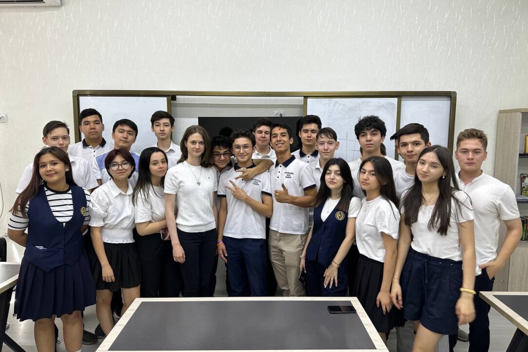 Мария Горденко провела интенсив для учащихся ИТ-классов в Ташкенте